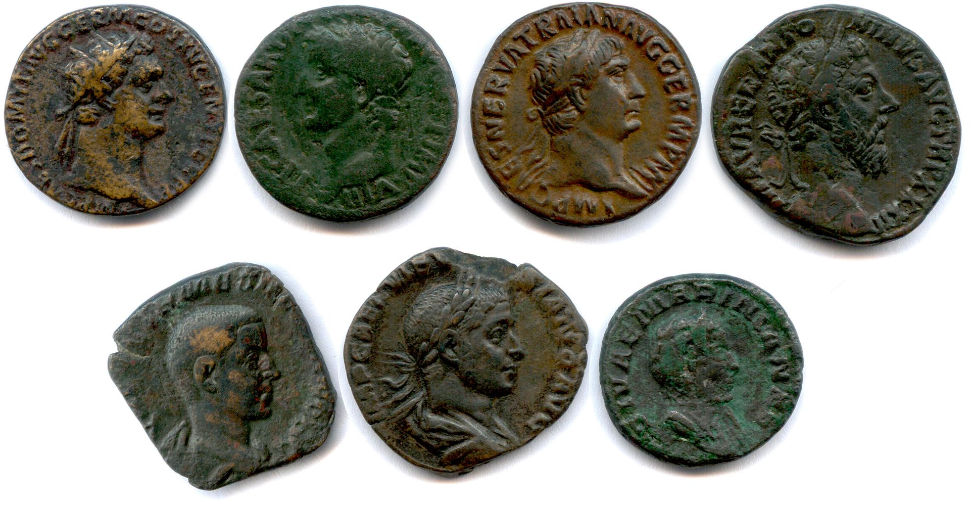 Null ROMANISCHES EMPIER 

Sieben römische Bronzemünzen 

(As, Dupondius, Sesterz&hellip;
