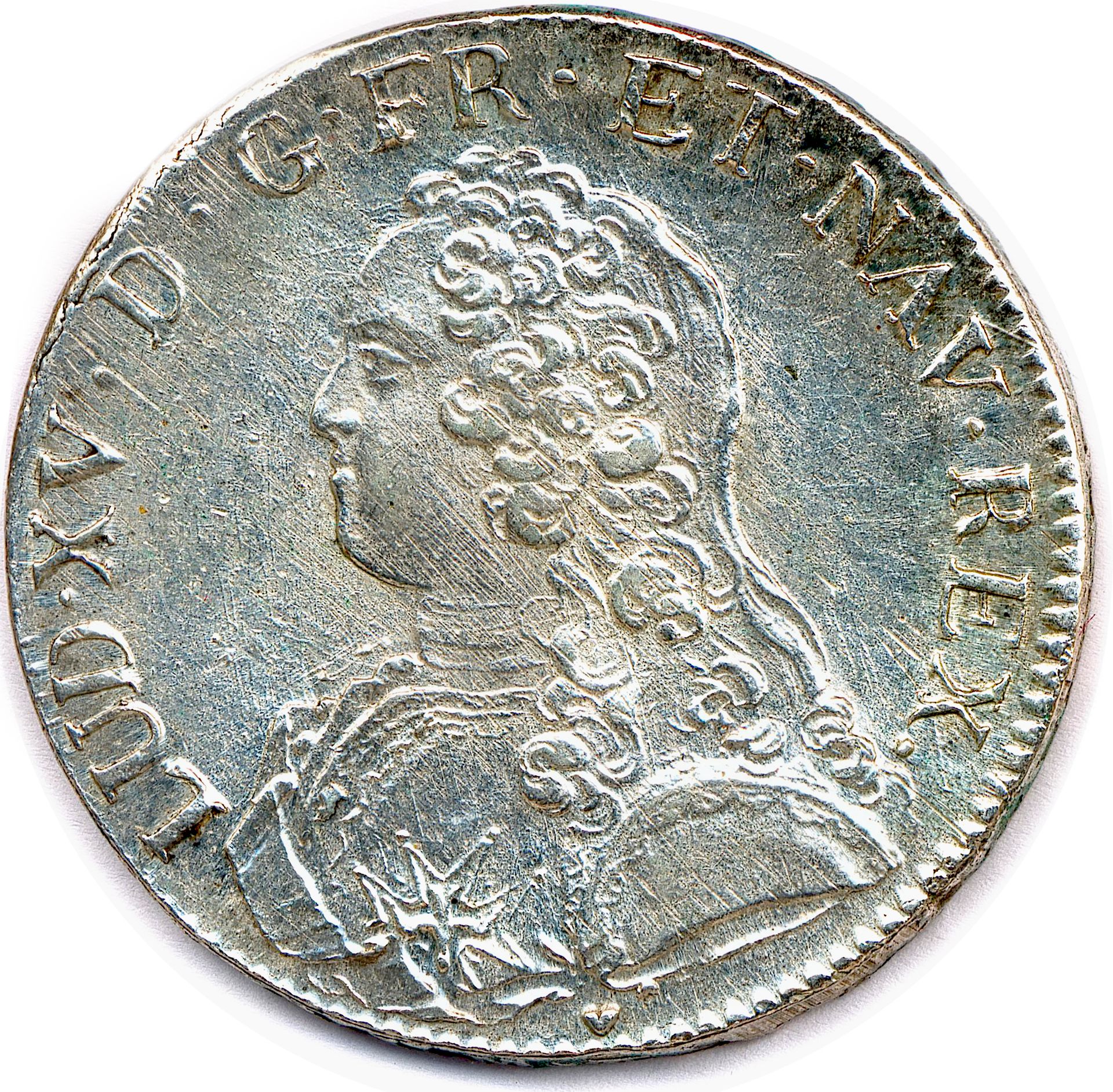 Null LOUIS XV 1715-1774

Shield with laurels 1732 & = Aix.

(29,53 g) Gad 321

W&hellip;