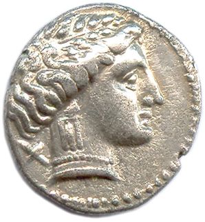 Null MASSALIA 220-49

♦ Brenot 56

Silver drachma. MAΣΣA. 

T between the lion's&hellip;