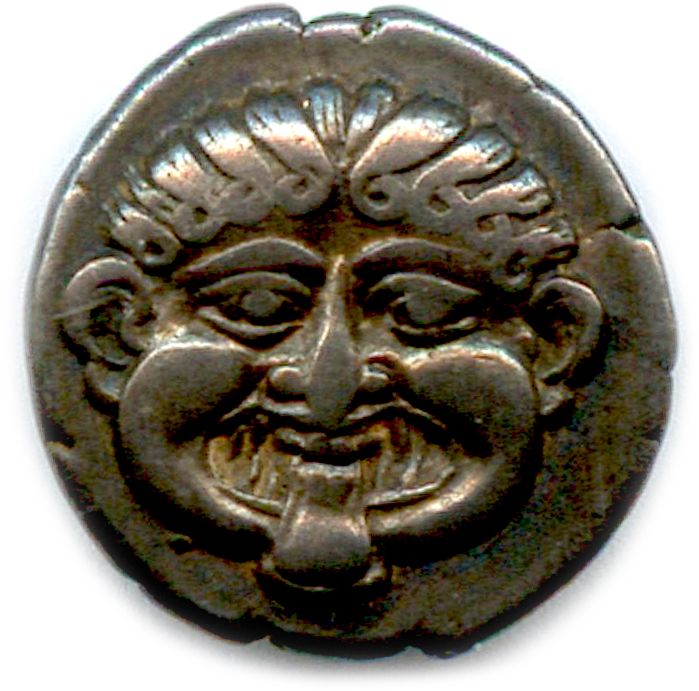 Null MAKEDONIEN - NEAPOLIS 375-350

Kopf der Gorgone von vorn, der die Zunge her&hellip;