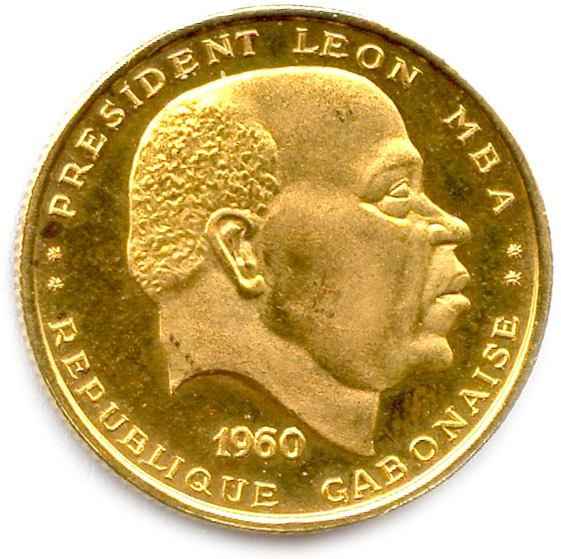 Null GABON 1960-

25 Francs or 1960. Léon Mba. (8,04 g) ♦ Fr 3 

Browned blank. &hellip;