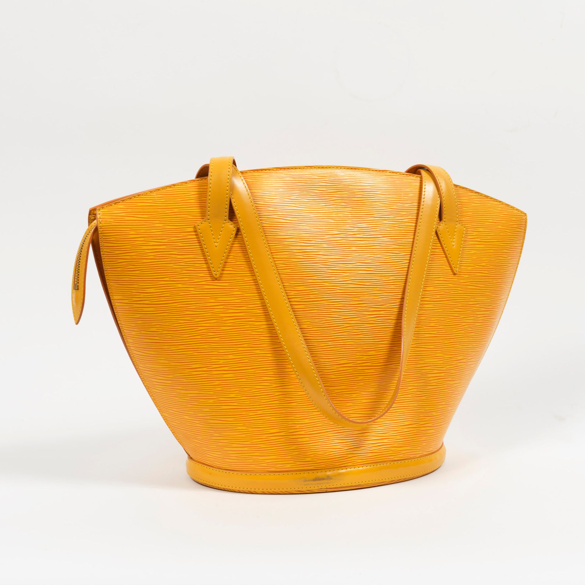 Louis Vuitton LOUIS VUITTON -Sac Saint Jacques en cuir épi jaune – Intérieur en &hellip;