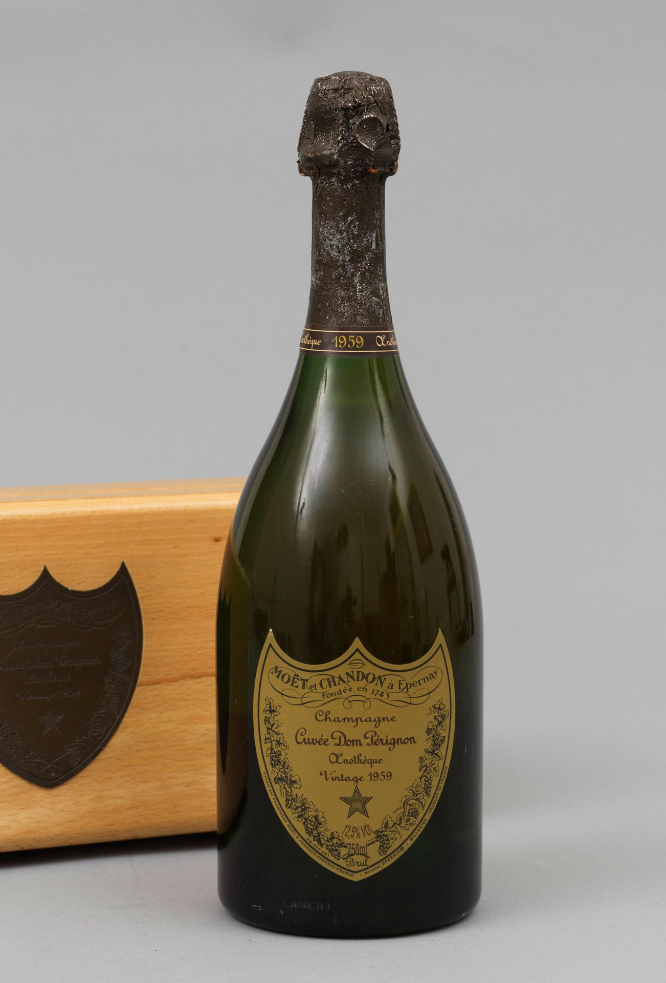 CHAMPAGNE DOM PÉRIGNON 1 bouteille Dom Perignon 1959 Œnotheque (reconditionné en&hellip;