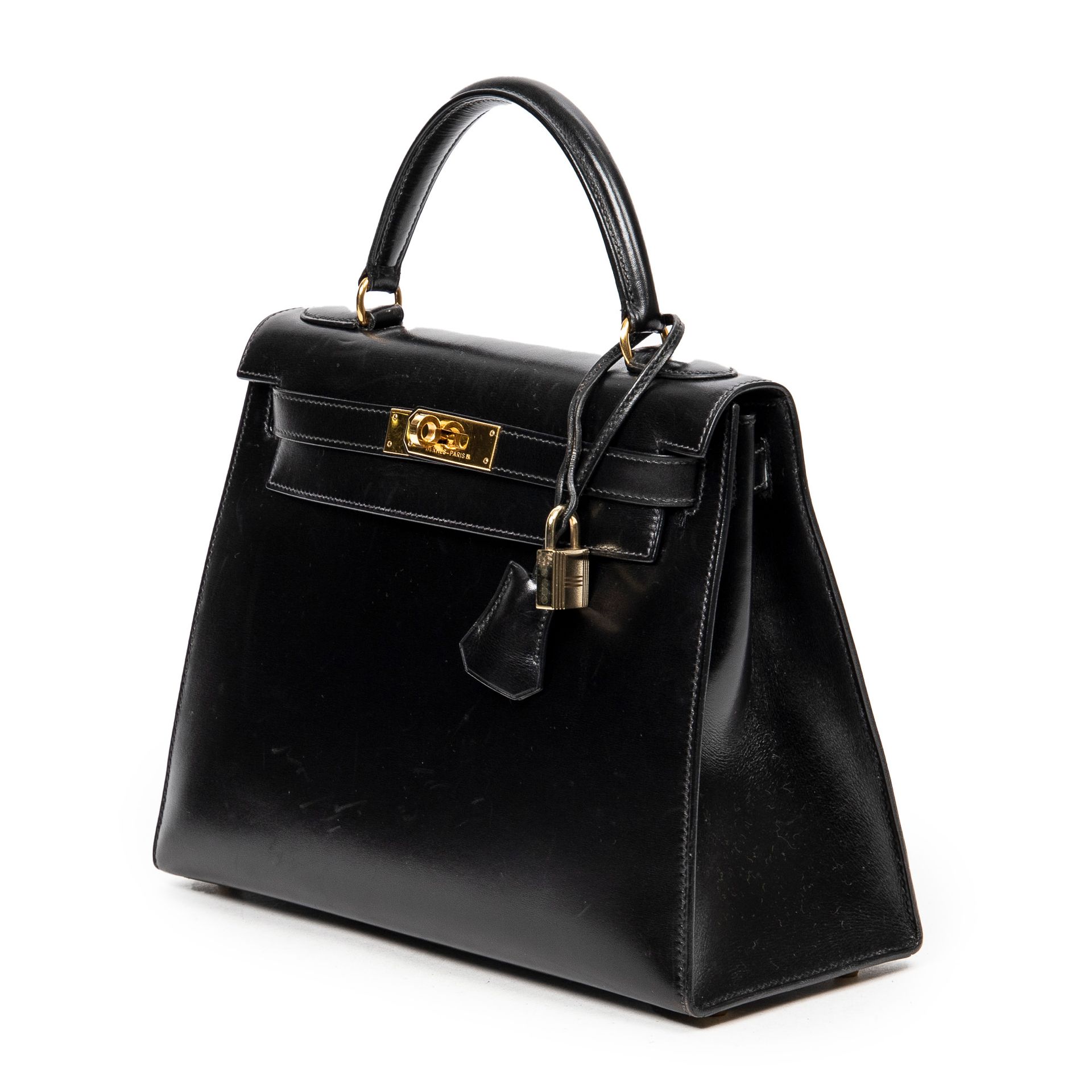 Hermès HERMES Parissac Kelly Sellier 28cm in black box calfskin - Interior in bl&hellip;