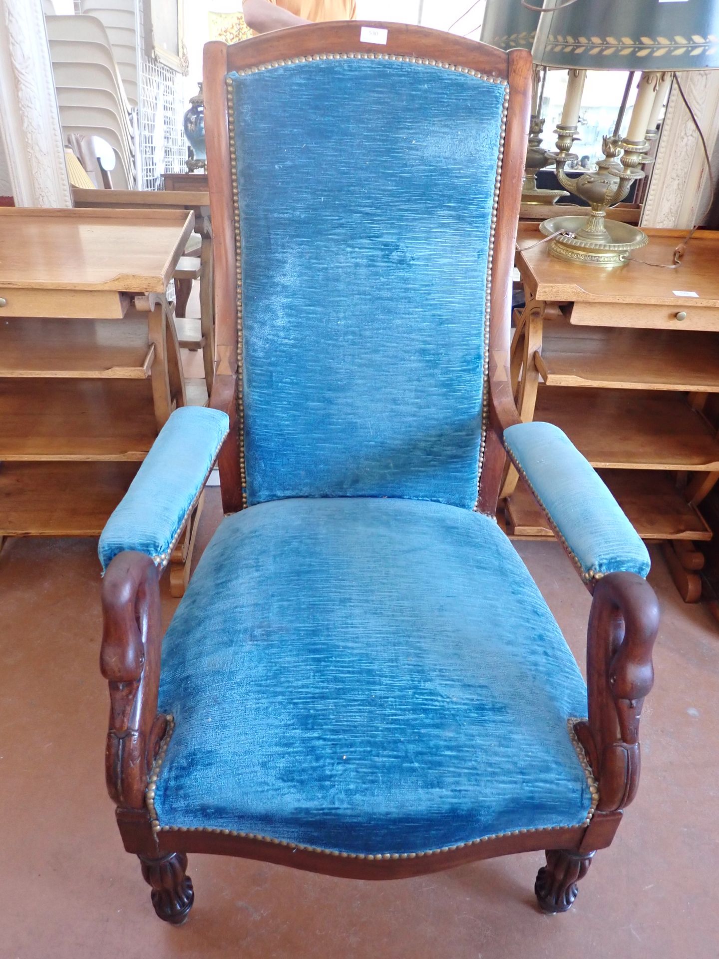Null Voltaire armchair with velvet upholstery