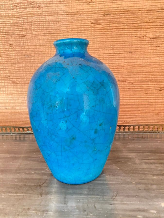 Null Vase aus blauem Craquelé-Steingut von Lachenal.

H: 17,5 cm.
