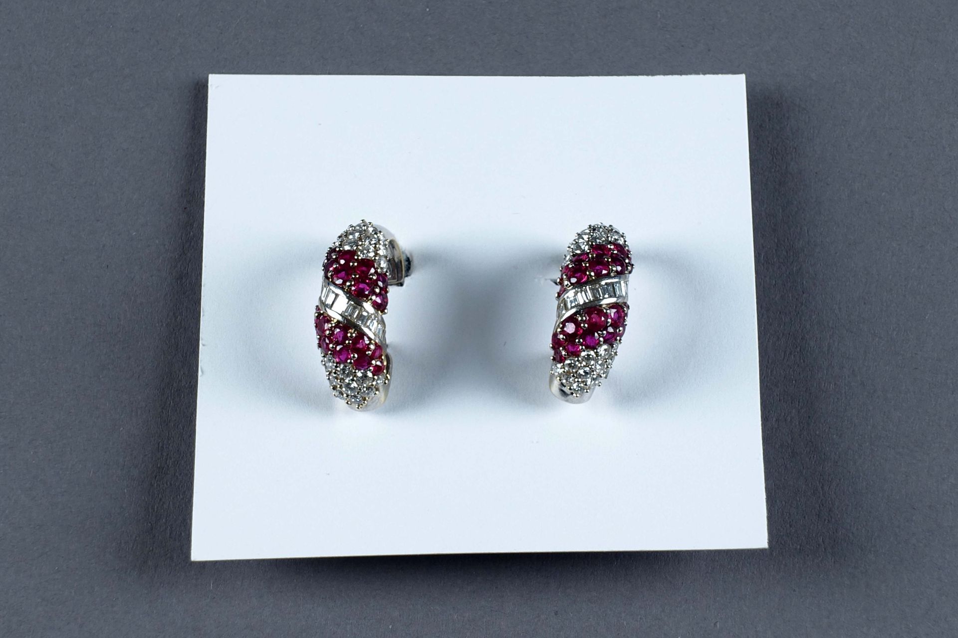 Paire de Boucles d’Oreilles. Set with forty round-cut rubies (approx. 1 carat 40&hellip;