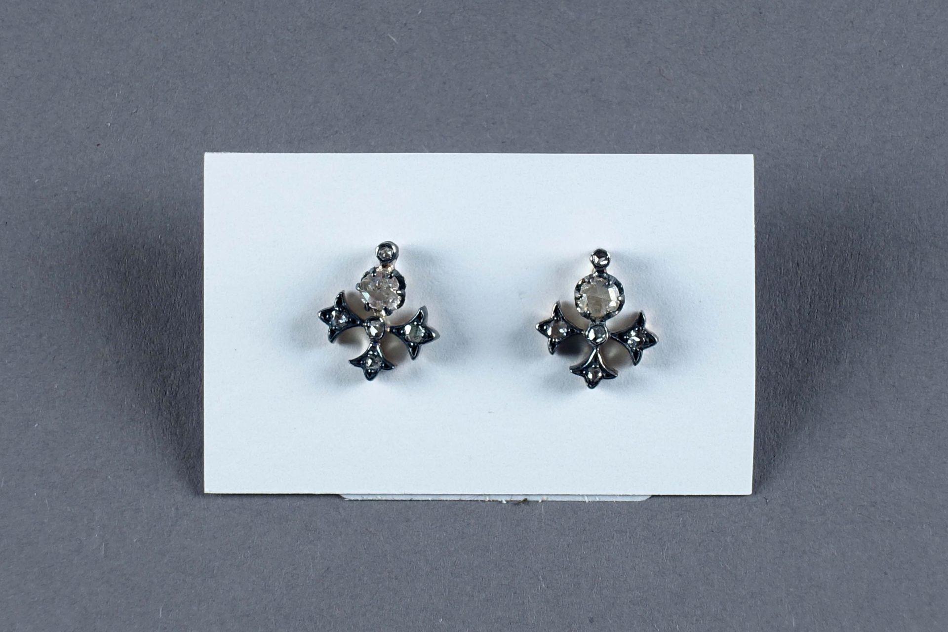 Paire de Boucles d’Oreilles. Set with twelve rose-cut diamonds. Antique setting &hellip;