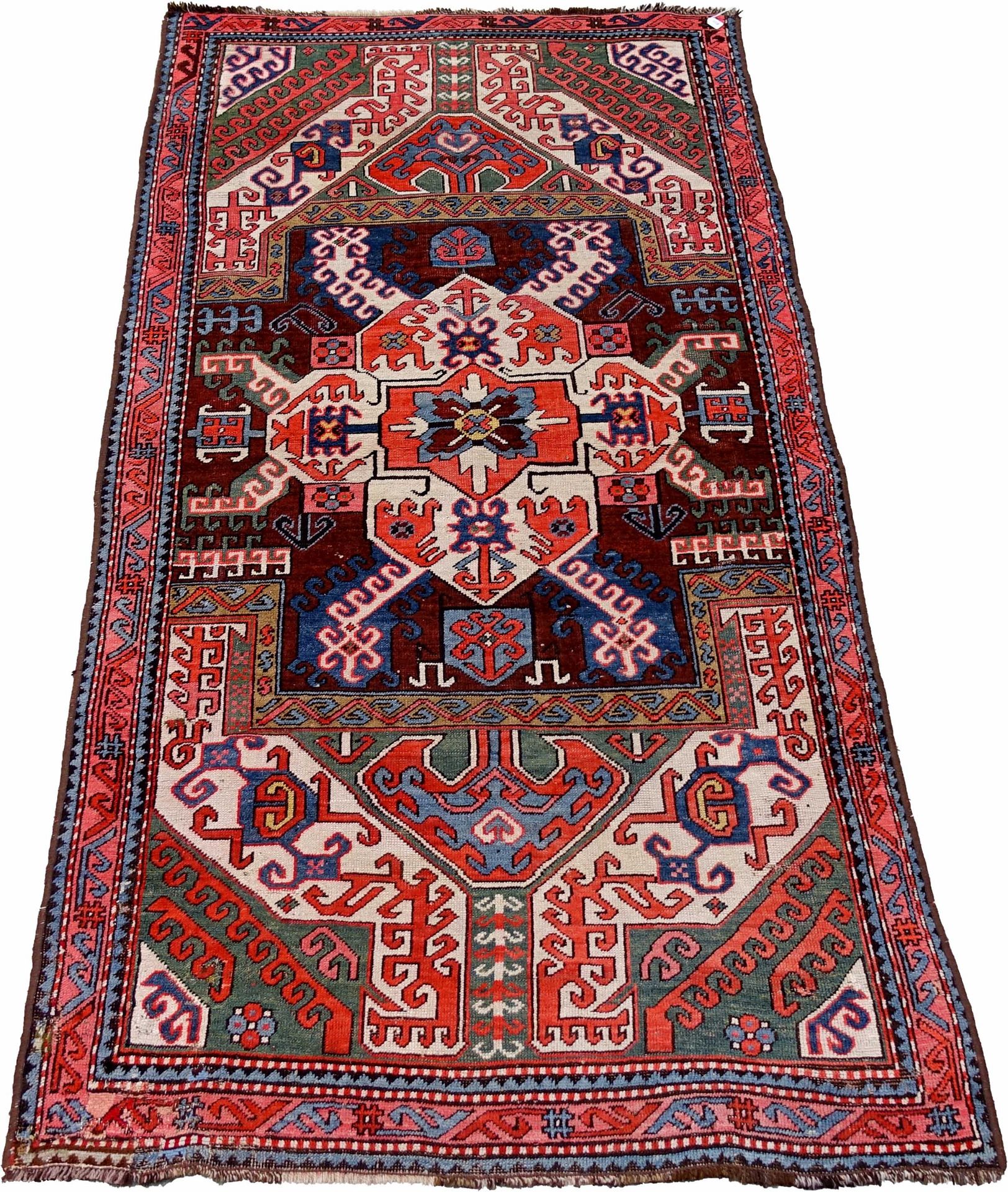 Tapis Caucase-Kazak. Grande medaglione iscritto in una riserva cruciforme. Circo&hellip;