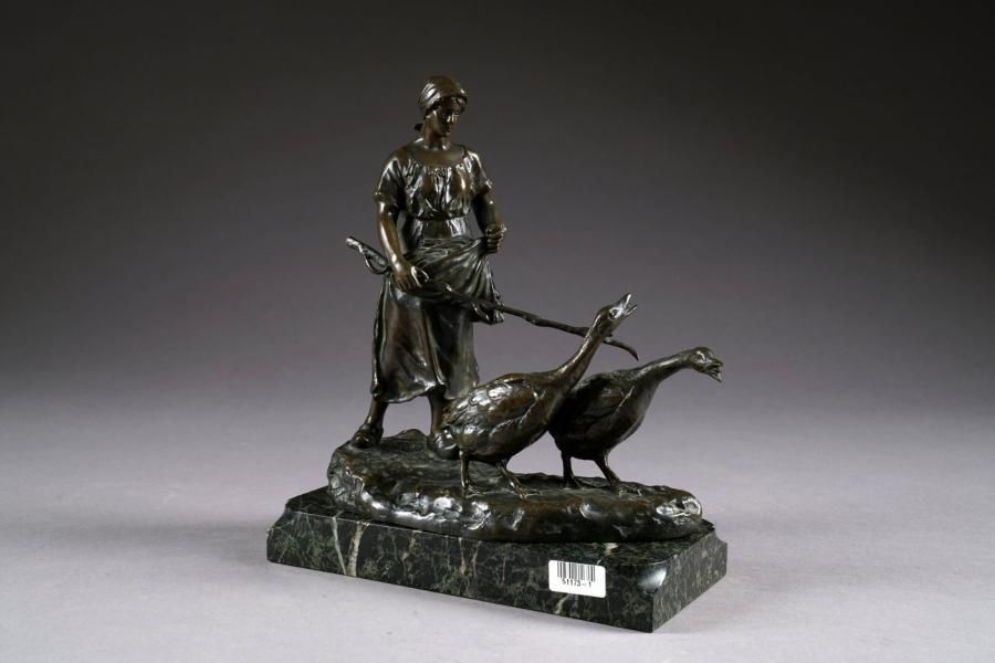 O. Ruffony - XIXe/XXe siècle La Gardeuse d'Oies.
Epreuve ancienne en bronze à pa&hellip;