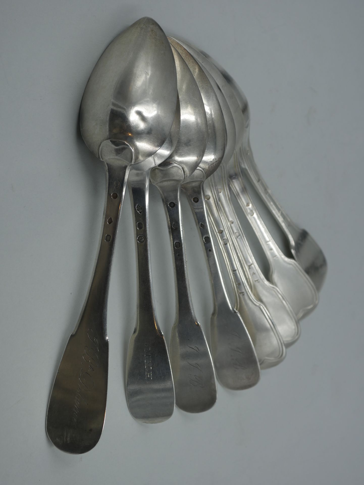 Null Lot including : 

- Four silver soup spoons 950/1000 net model. Vieillard h&hellip;