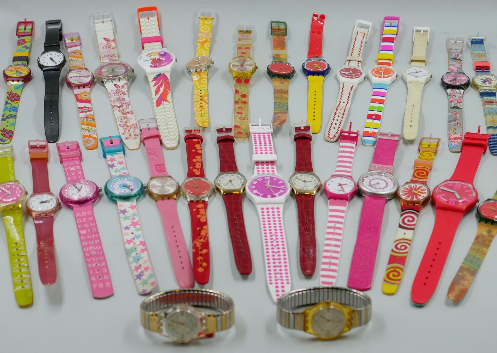 Null 大批手表，包括：29块SWATCH手表和1块FLIK FLAK手表。(使用条件)。