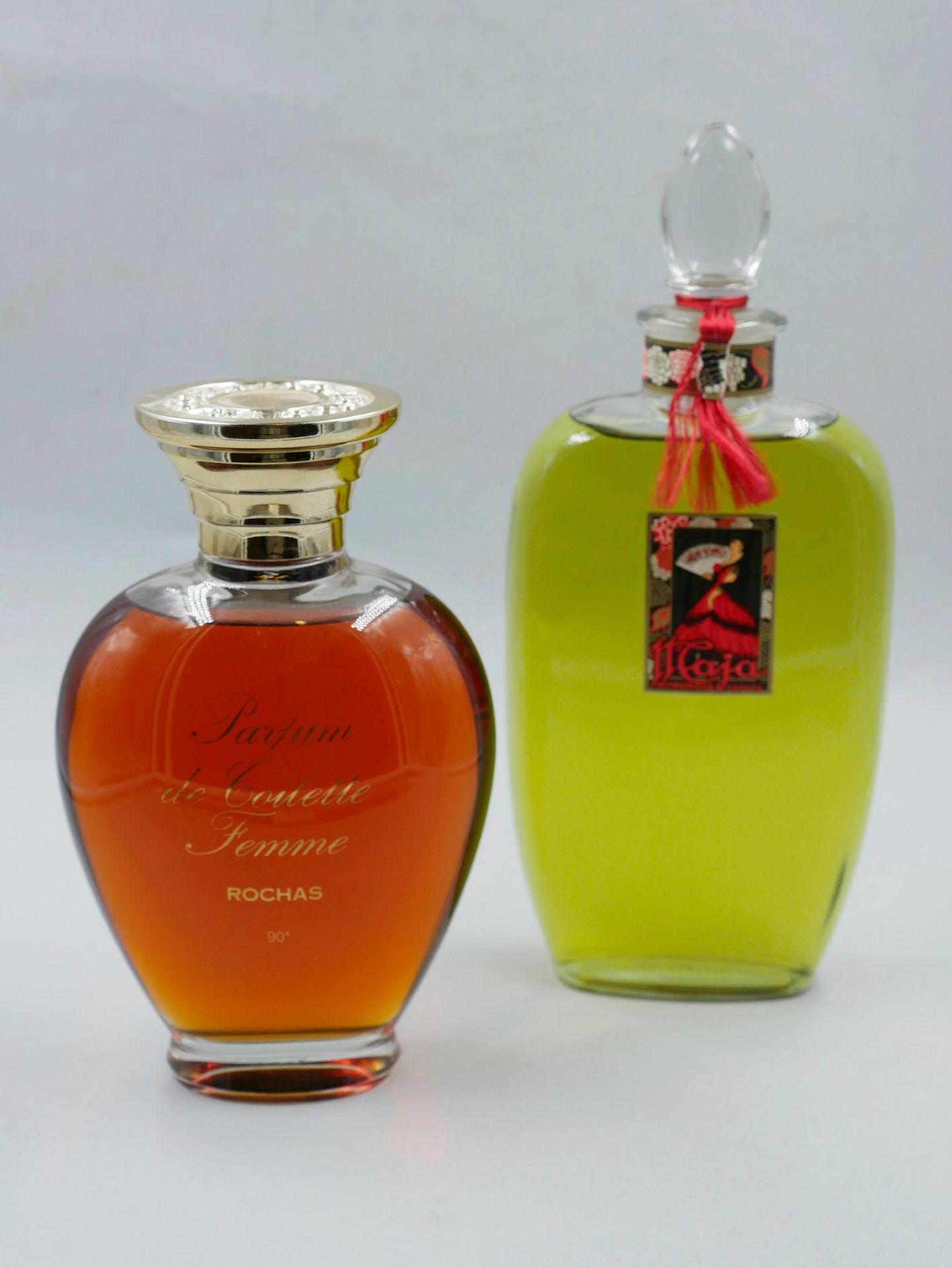 Null ROCHAS. 

Perfume de tocador "Mujer". Altura : 18 cm. Altura : 18 cm.

CAJA&hellip;