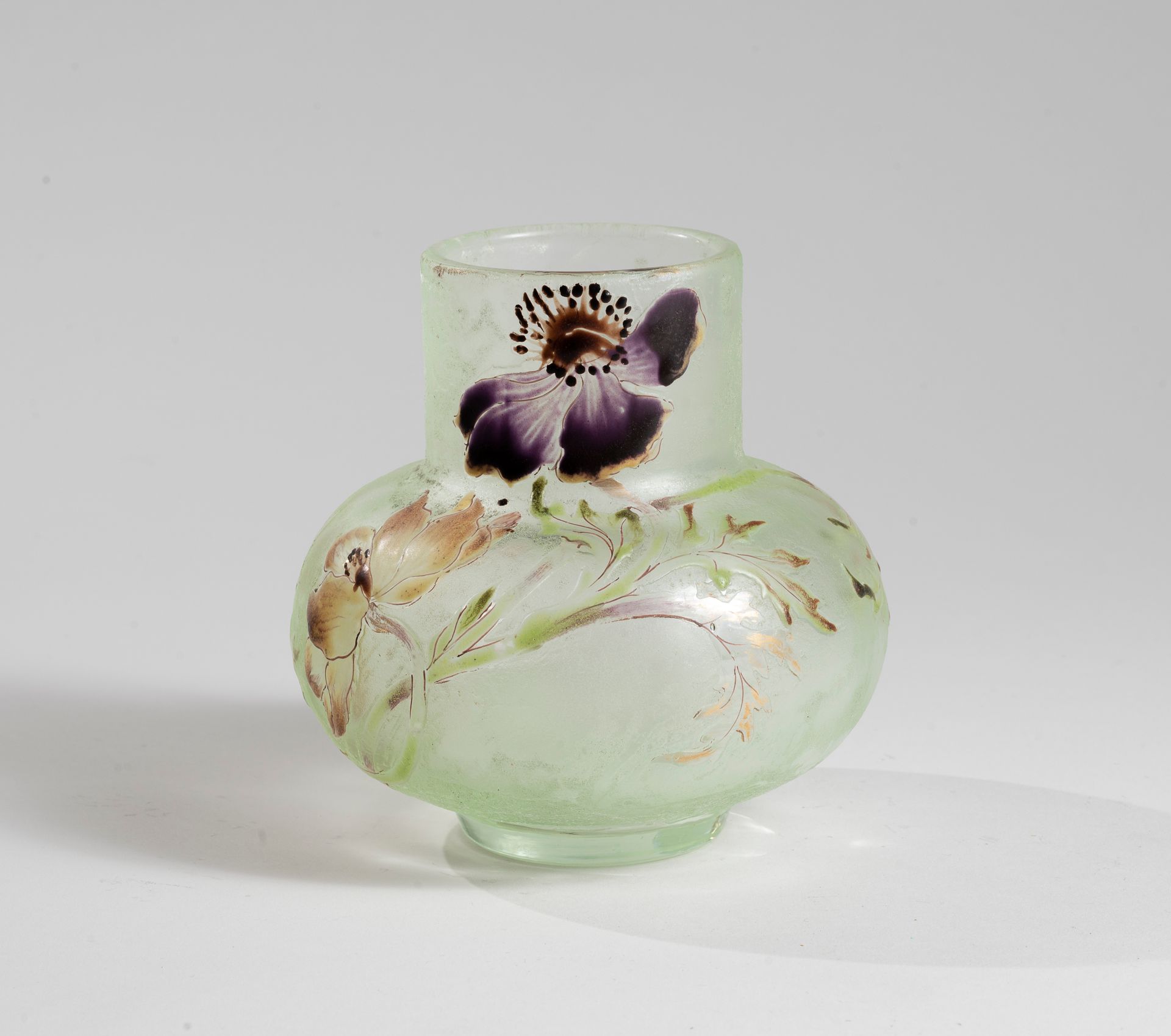 Null Émile GALLÉ (1846-1904), Cristallerie Gallé

Vase à haut col et à panse ovo&hellip;