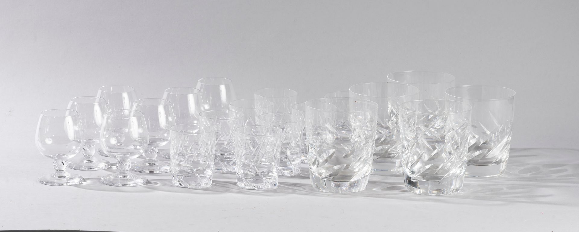 Daum Lot de 6 verres à porto en cristal DAUM modèle KIM 
