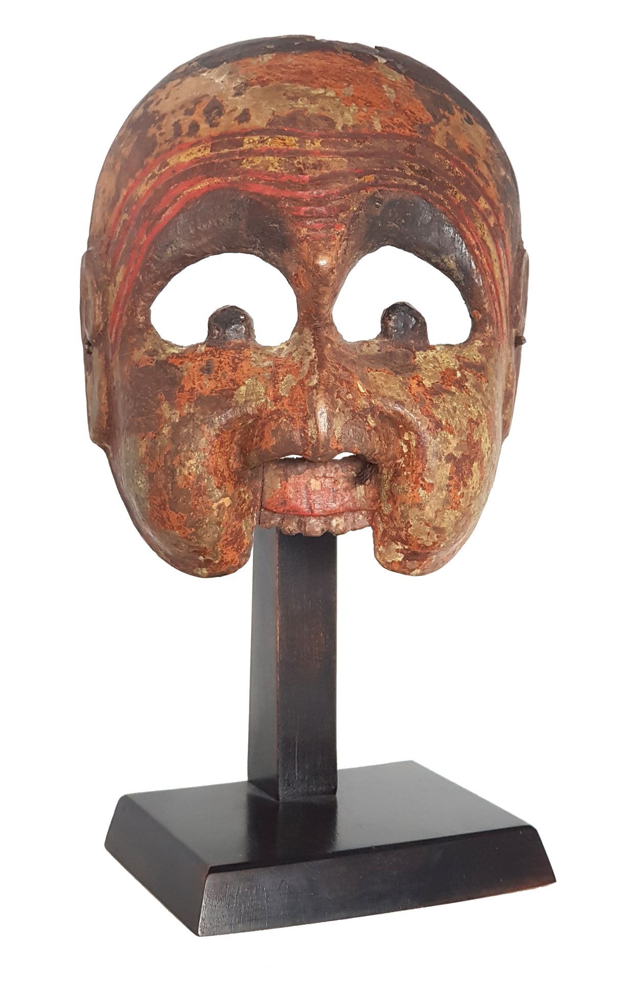 Masque de théâtre 
Theatre mask H.17 cm China



DELIVERY OF LOTS in PARIS (LA S&hellip;