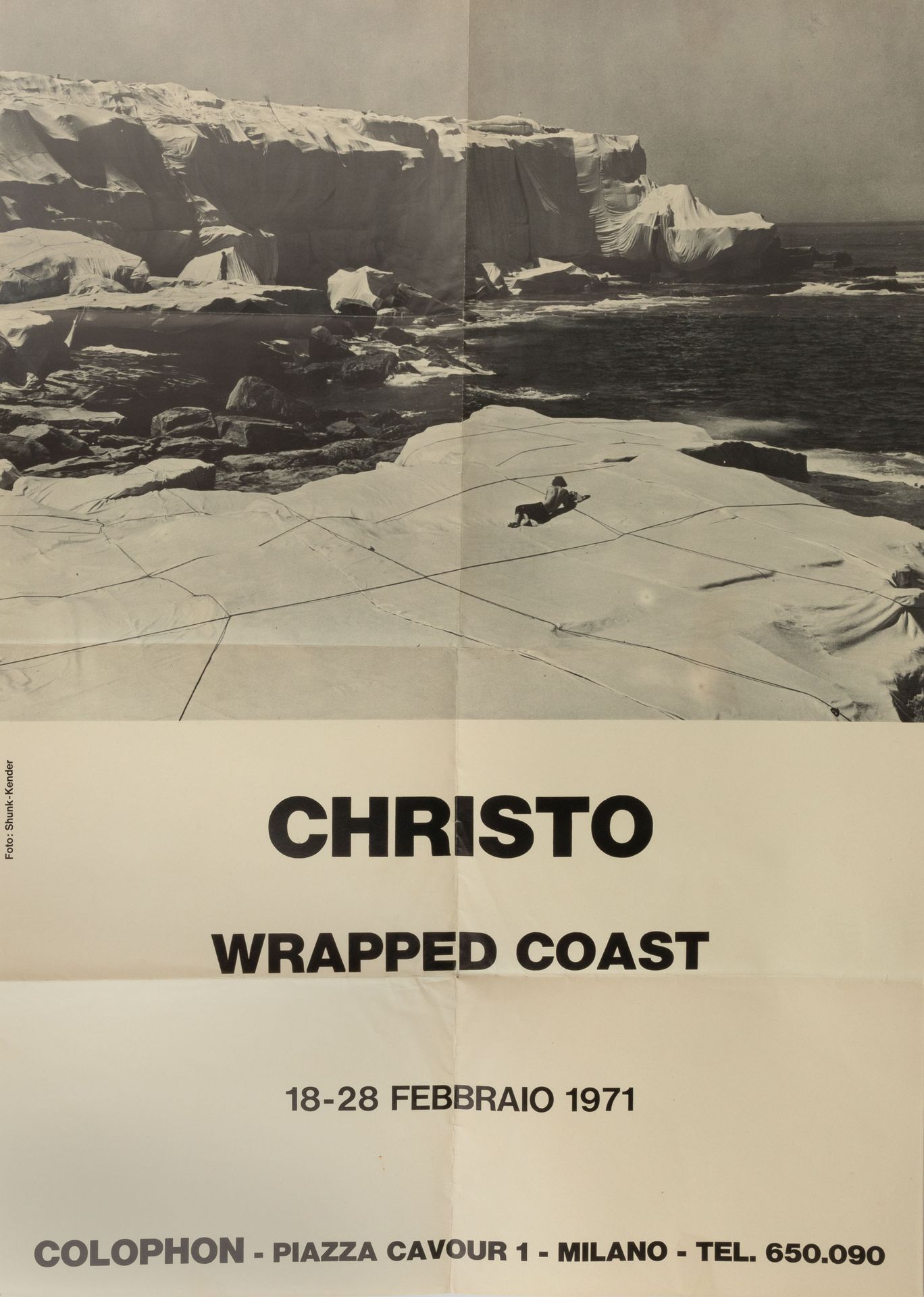 (Christo) Christo, 'Wrapepd Coast', 1971. Affiche originale. Milan, février 1971&hellip;