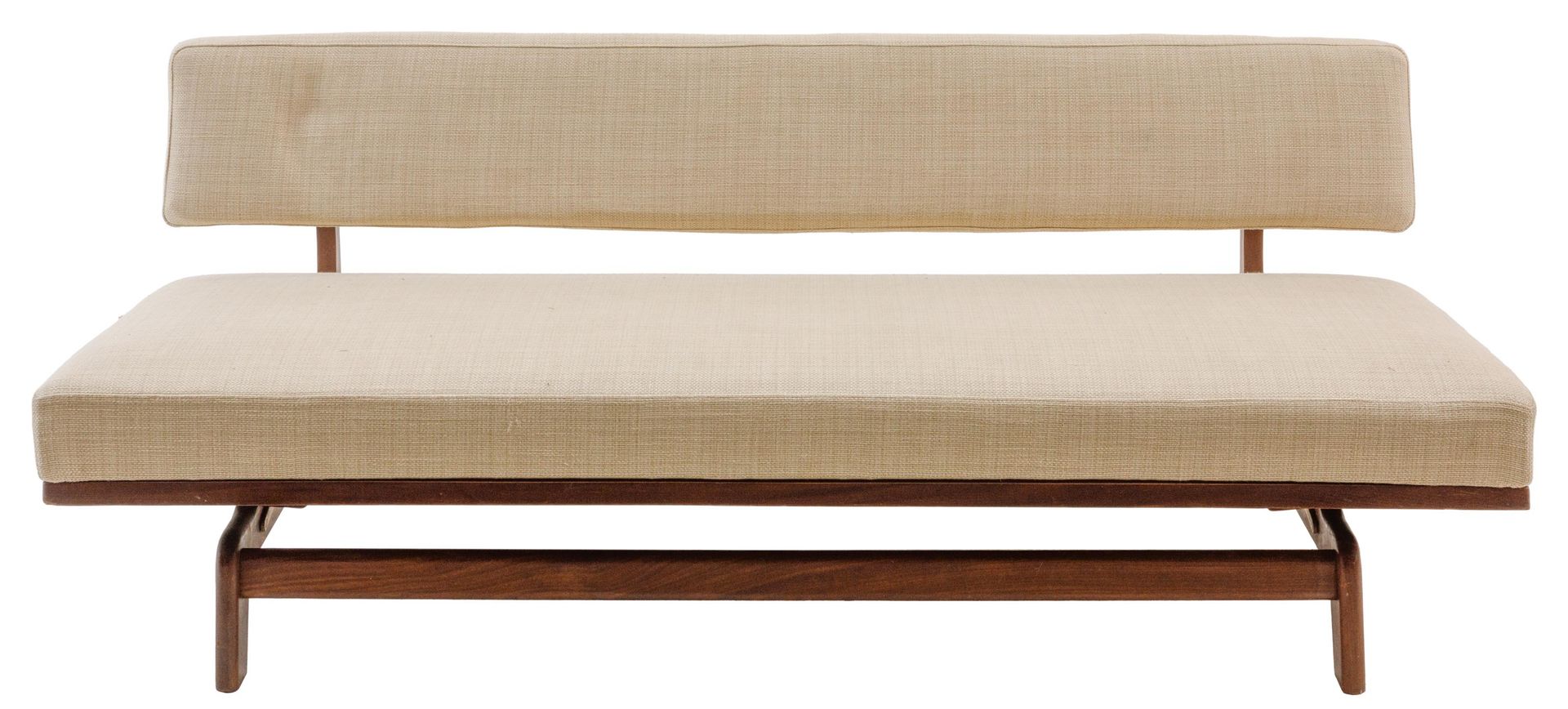 HANS BELLMANN (1911-1990) / WILKHAHN 躺椅。470型。1960年期间。

木制胡桃木框架。

背部和座椅采用羊毛软垫。

靠&hellip;