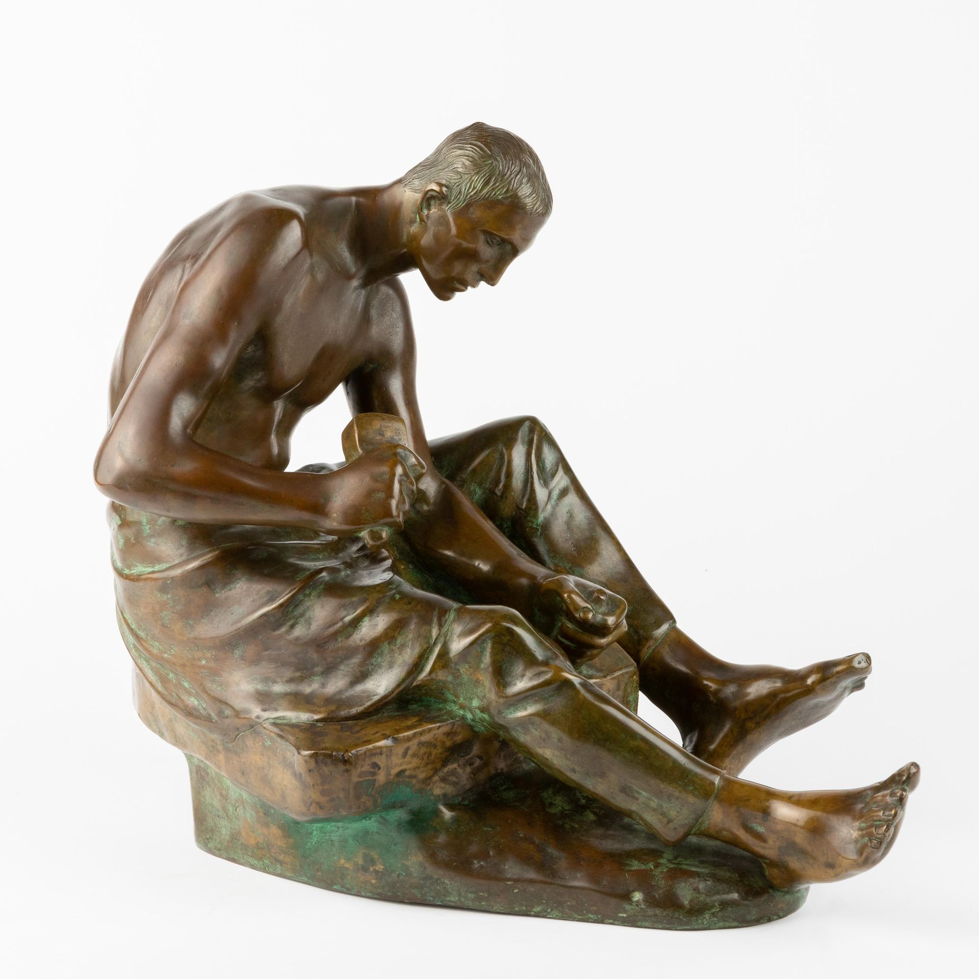 Constantin MEUNIER (1831-1905) 石雕。

青铜，浅棕色的铜锈。

签名为'C.穆尼耶'。

出处。

迪勒曼画廊，国际艺术与青铜器&hellip;