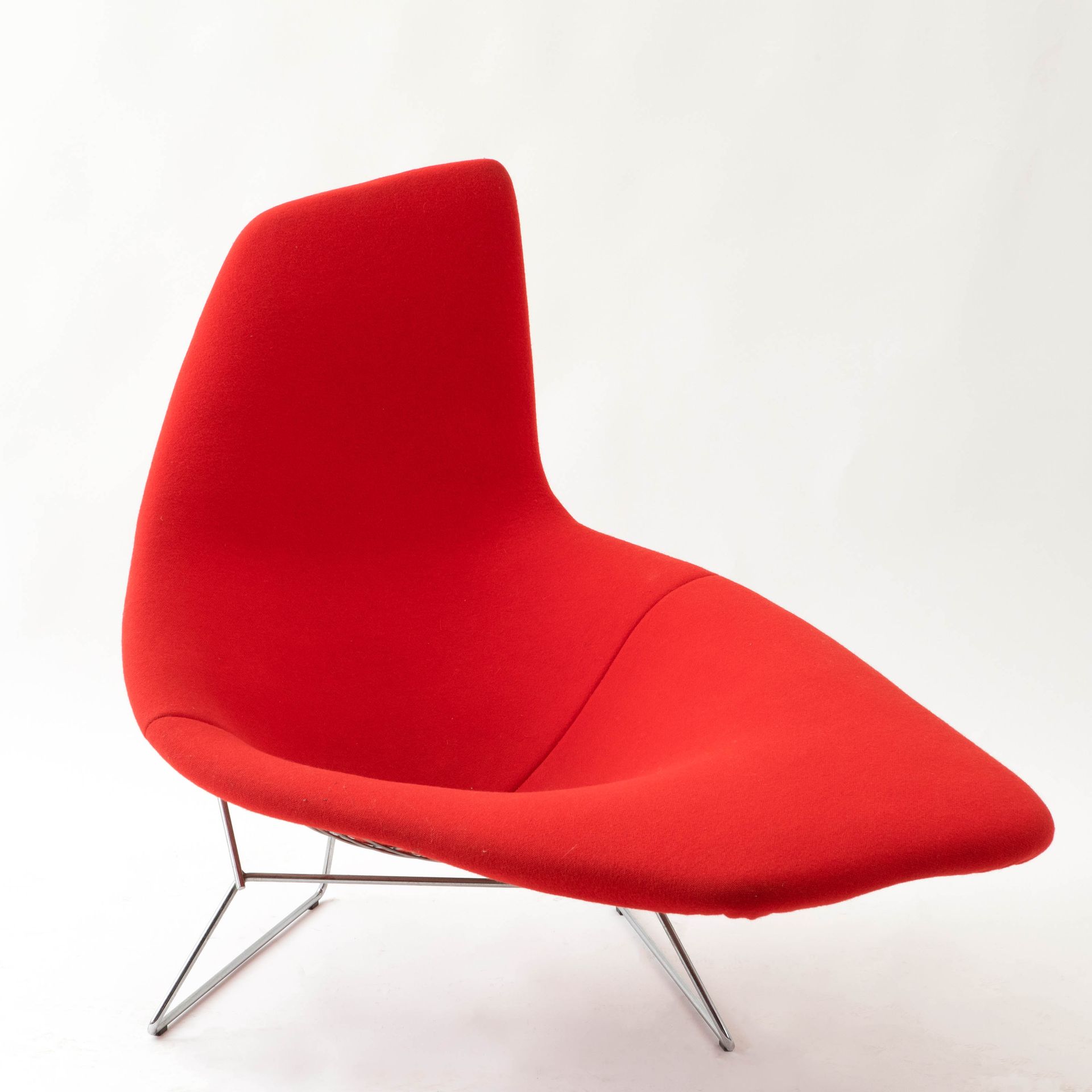 HARRY BERTOIA (1915-1978) / KNOLL 不对称的休息室》，1952年。

放松座椅。型号为'Bertoia Asymmetric C&hellip;