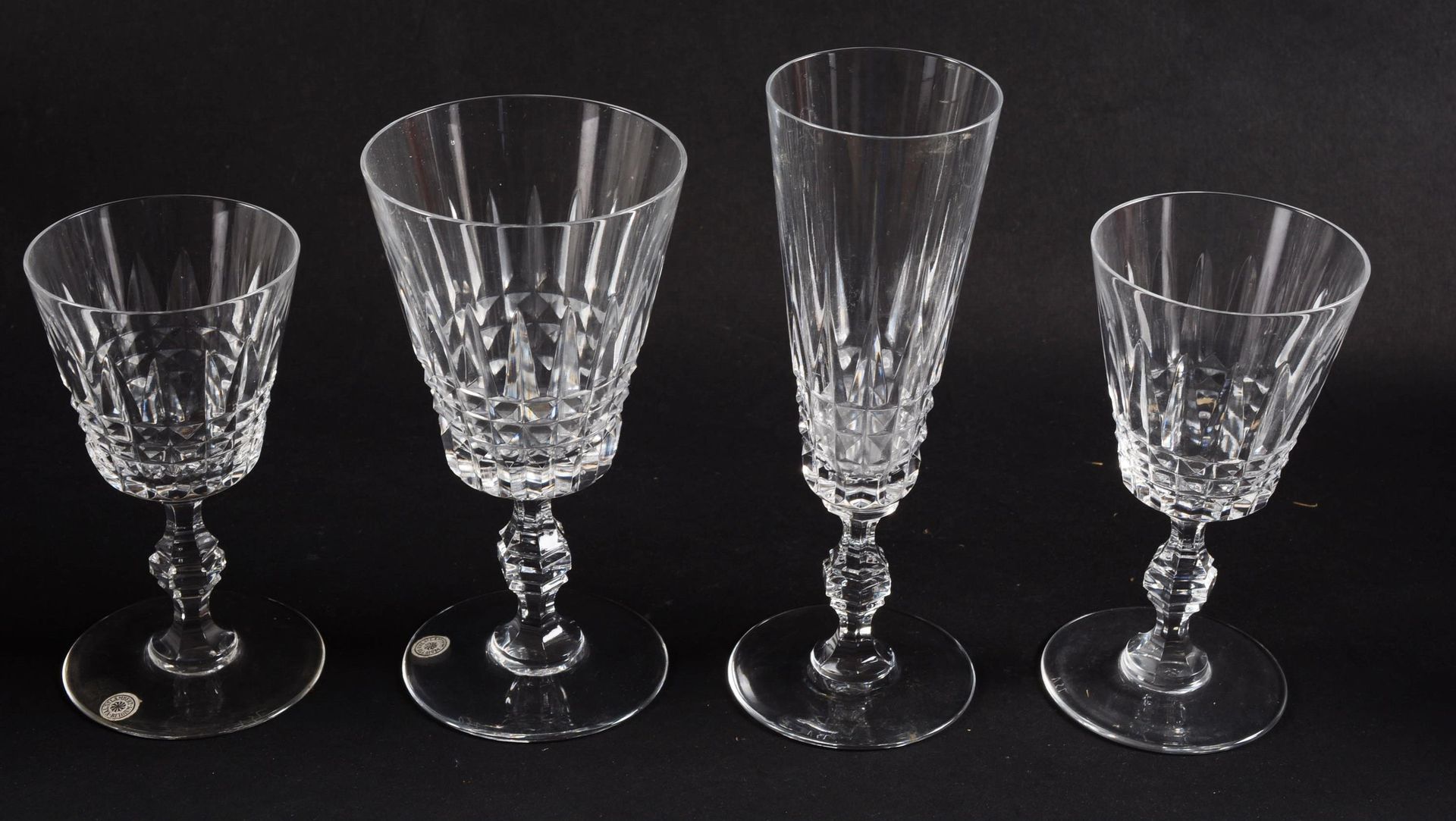 VSL Service à verres Cristallerie du Val-Saint-Lambert, set di bicchieri in cris&hellip;