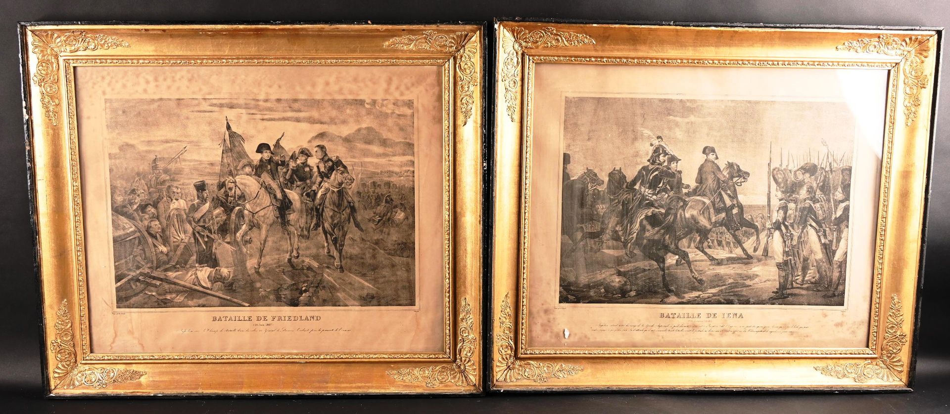 Paire de gravures avec encadrement 一对帝国风格的带镀金灰泥框架的版画。

"弗里德兰之战" ( 40 cm x 60 cm &hellip;