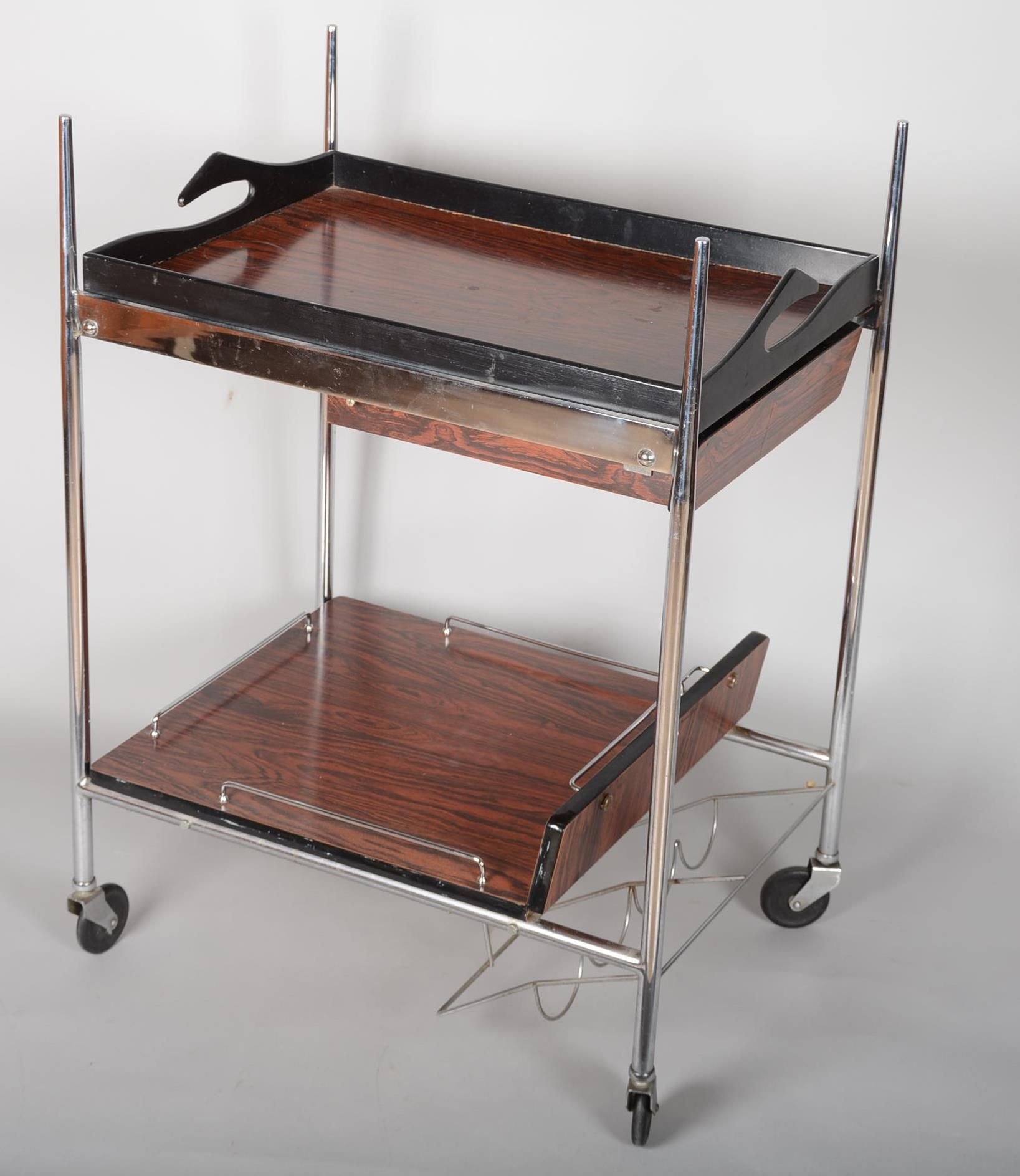 Table roulante vintage Mesa vintage de madera y aluminio con ruedas de los años &hellip;