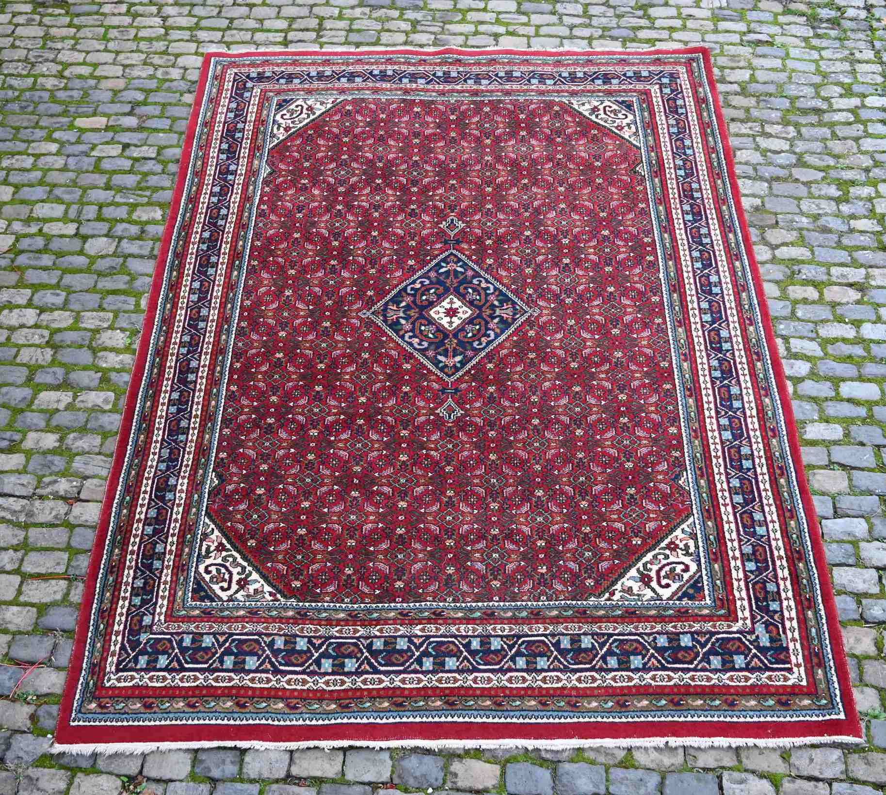 Tapis probablement Bidjar Probably Bidjar rug (cotton warp and weft, wool pile),&hellip;