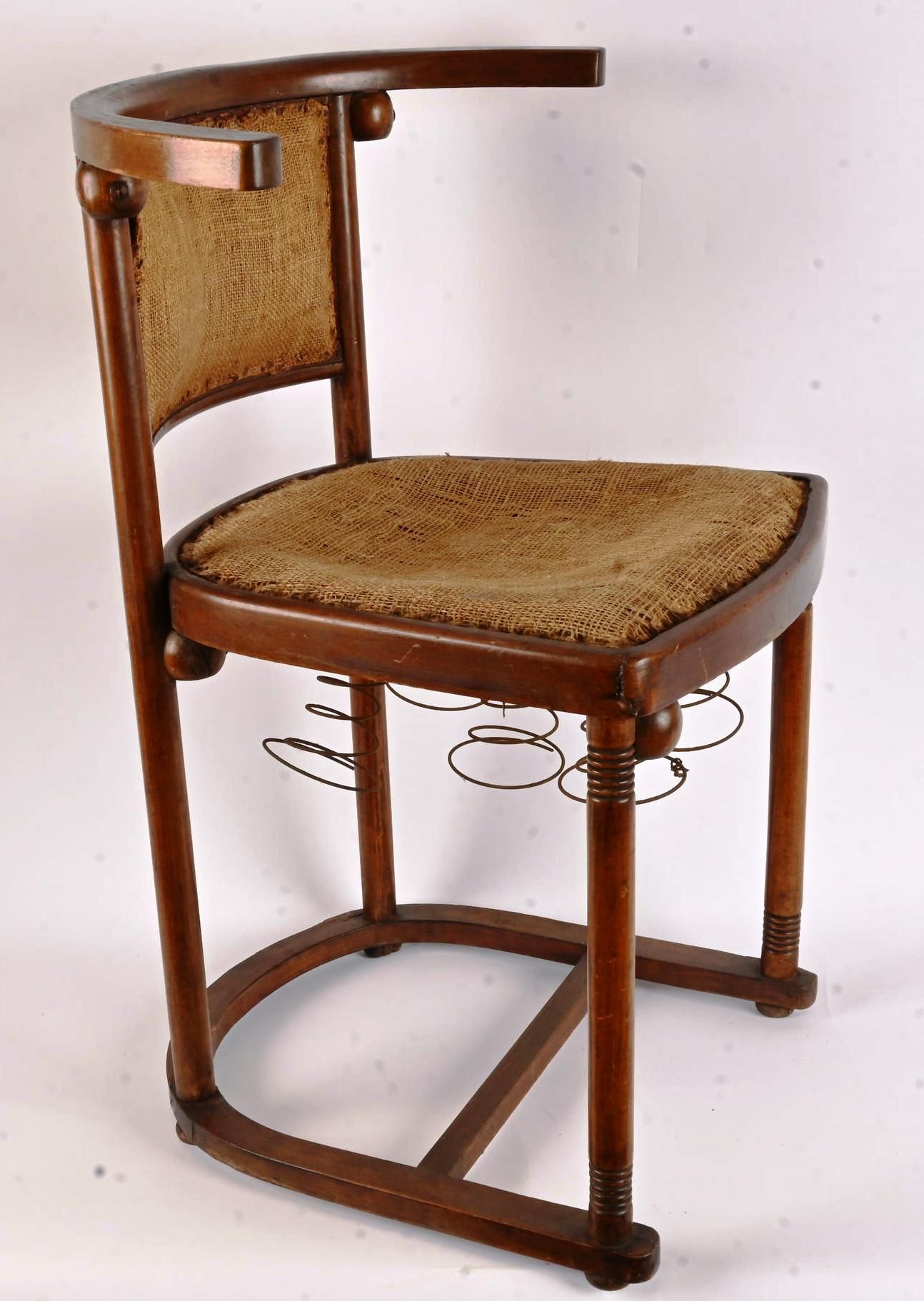 Chaise en bois courbé d'après un projet de Josef Hoffmann Chaise en bois courbé &hellip;