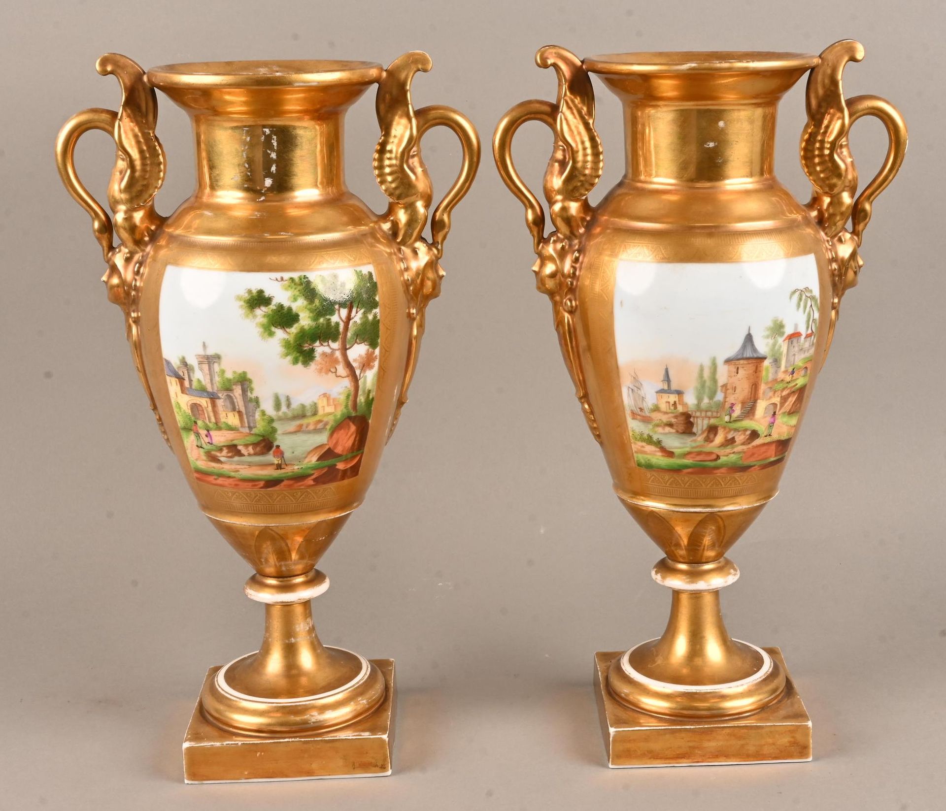 Paire de grands vases empires en porcelaine de Paris FRANCE XIXe - Paire de gran&hellip;
