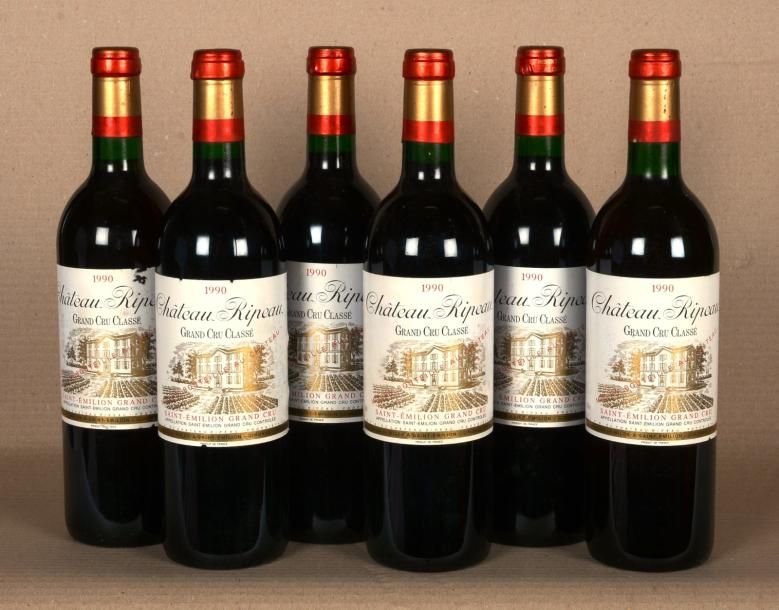 Null 6 bouteilles de Château RIPEAU, 1990.


Grand cru classé.


SAINT EMILION G&hellip;