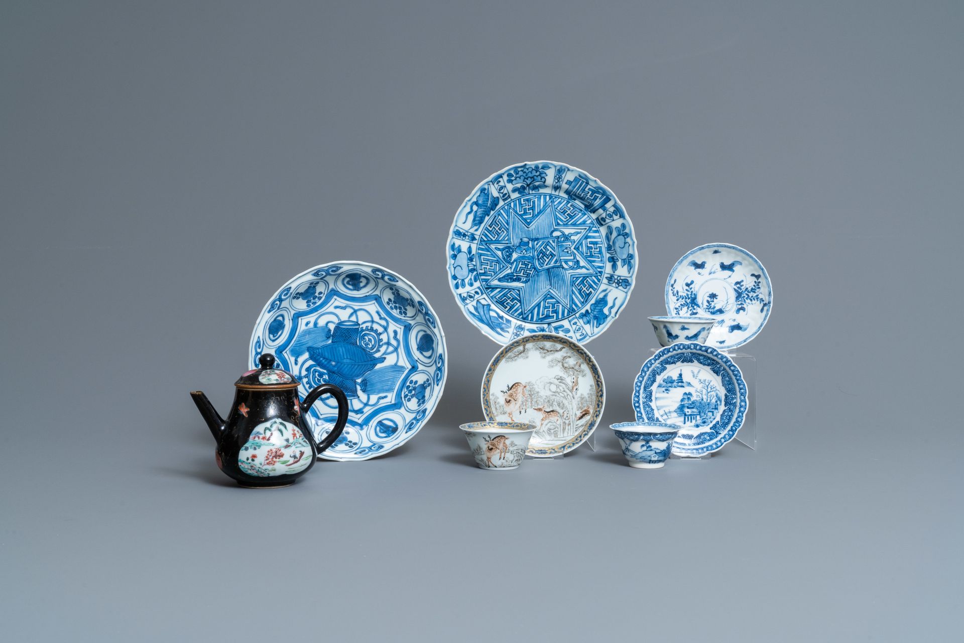 A varied collection of Chinese porcelain, Ming and Qing 全称是："中国明清瓷器多种多样的收藏"。各种各样&hellip;