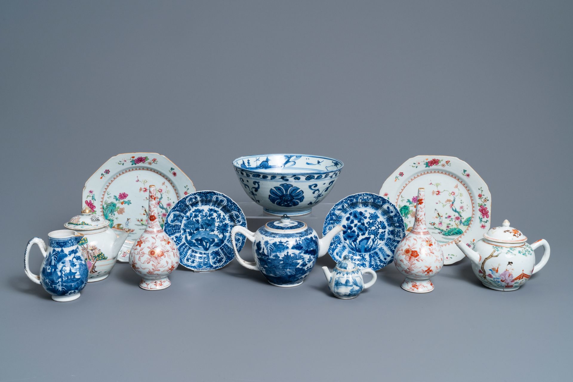 A varied collection of Chinese porcelain, Ming and Qing Título completo: Una var&hellip;