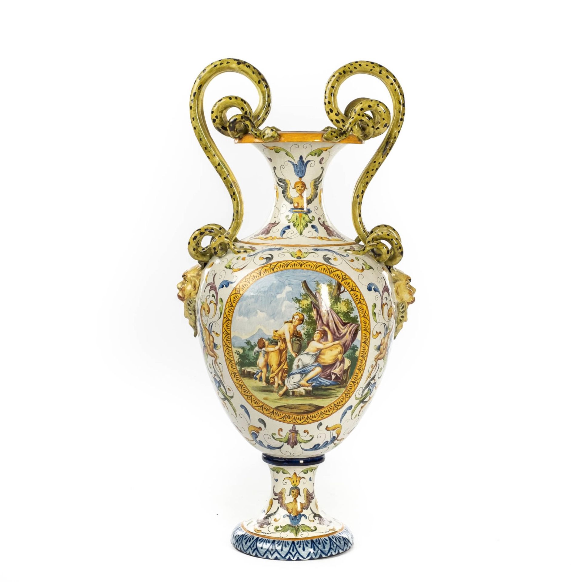 A very large polychrome Italian maiolica vase, 1st half 20th C. Full title: A ve&hellip;