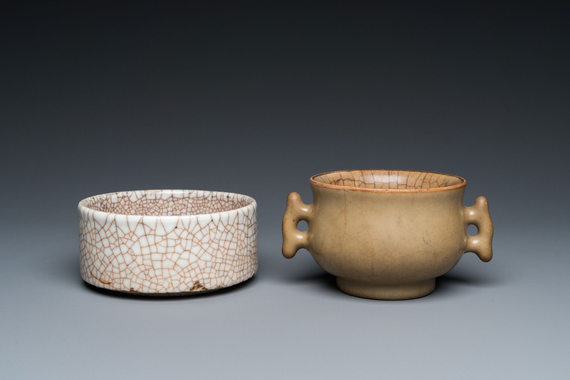 A Chinese celadon-glazed censer and a ge-type crackle-glazed bowl, Qing L. : 12,&hellip;