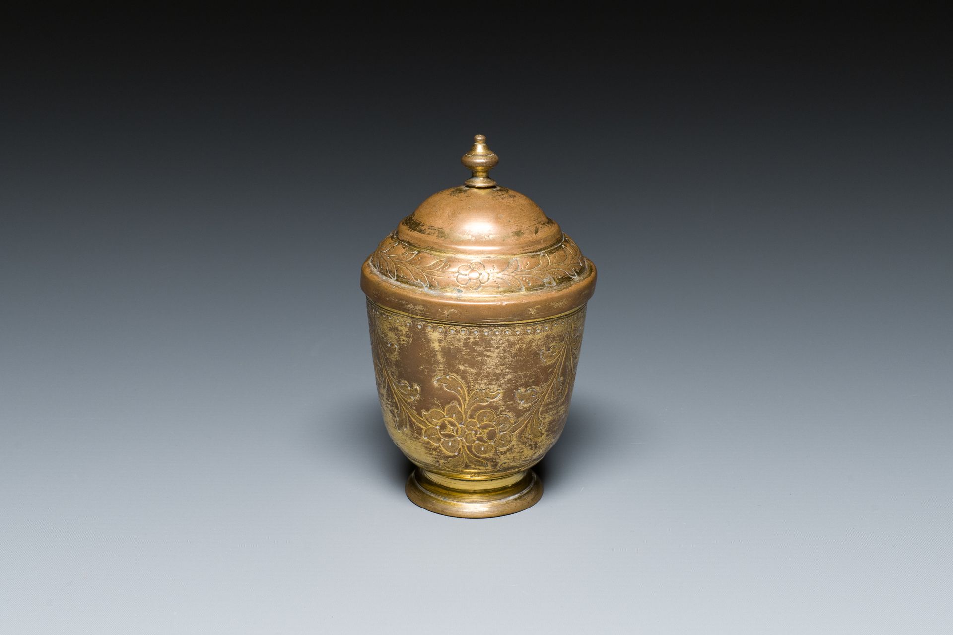 A gilt copper bowl and cover, 'tombak', Turkey, 18th C. A gilt copper bowl and c&hellip;