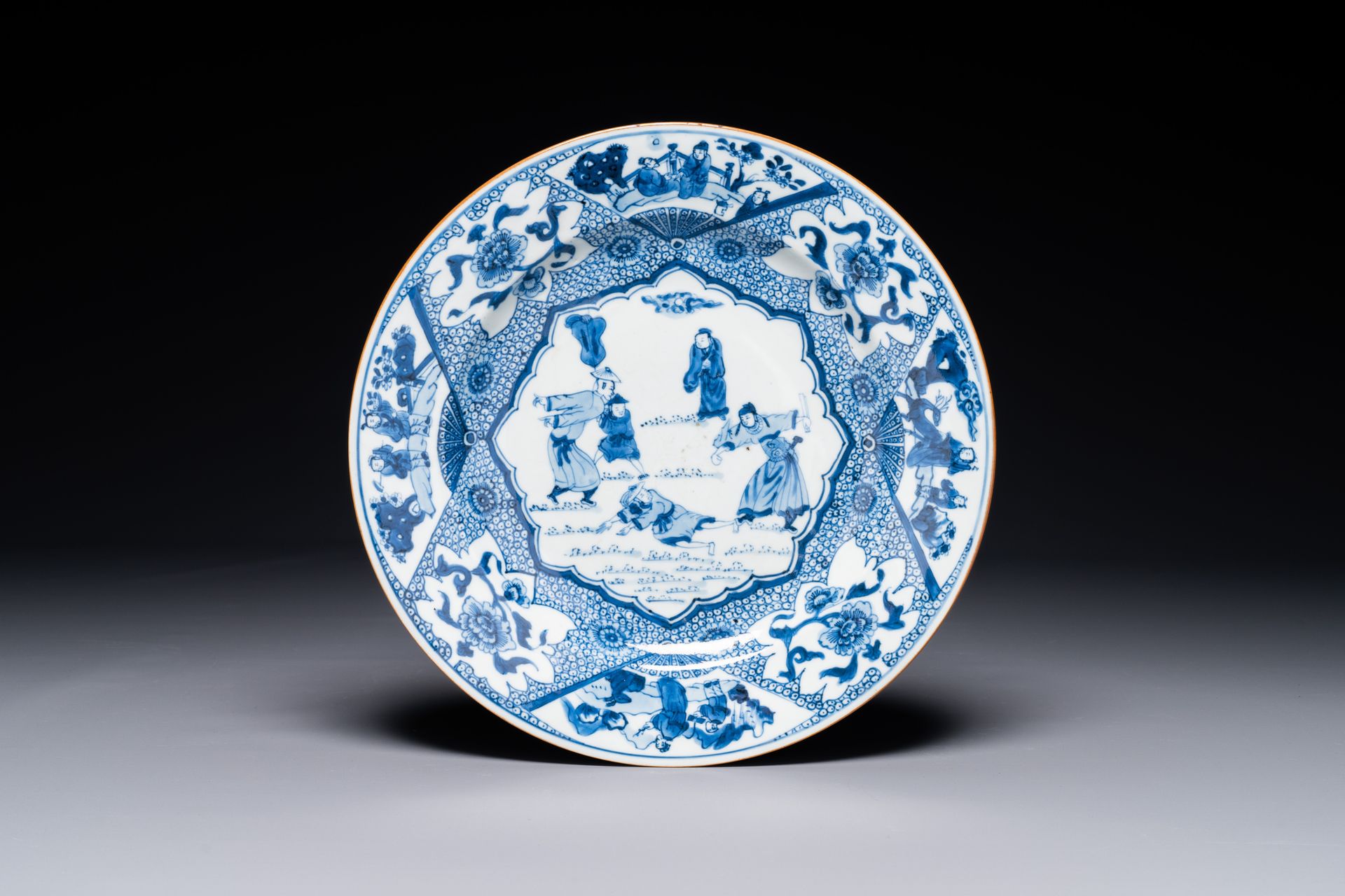 A blue and white Chinese plate with a punishment scene, Yongzheng/Qianlong Assie&hellip;