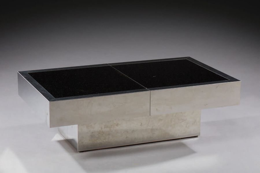 WILLY RIZZO (1928-2013) 
Coffee table with sliding top revealing a bar made of s&hellip;