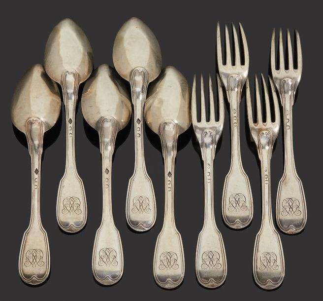 Null Suite of four silver cutlery, net model. Monogrammed spatulas.
Paris 1809-1&hellip;