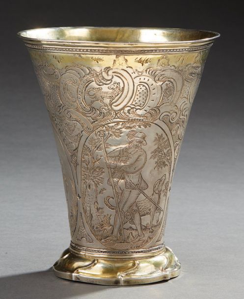 Null Large silver and vermeil goblet of flared shape on a pedestal with torsos r&hellip;