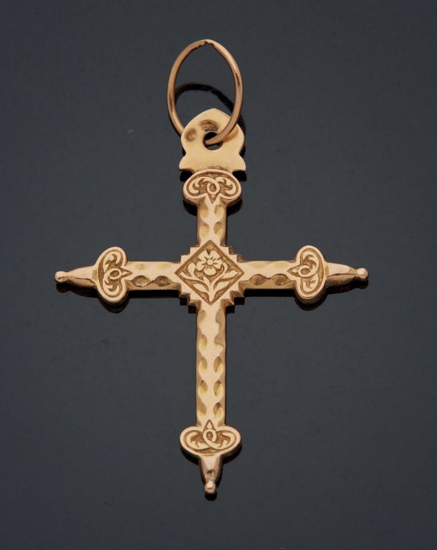 Null CROSS PENDANT in gold 750 mm.
NET weight: 2,5 g.