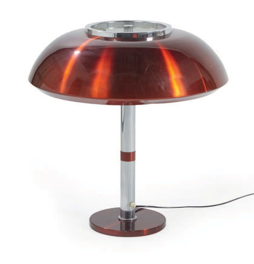 TRAVAIL 1970 
Lamp in burgundy copper lacquered metal and chromed metal
H : 55 c&hellip;