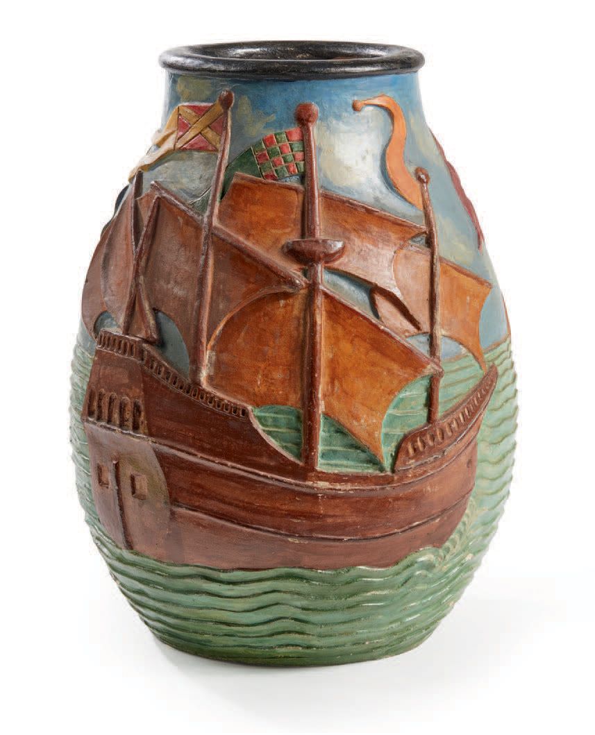 JEAN VAN DONGEN (1883- 1970) 
Glazed ceramic ovoid body vase with sailboat decor&hellip;