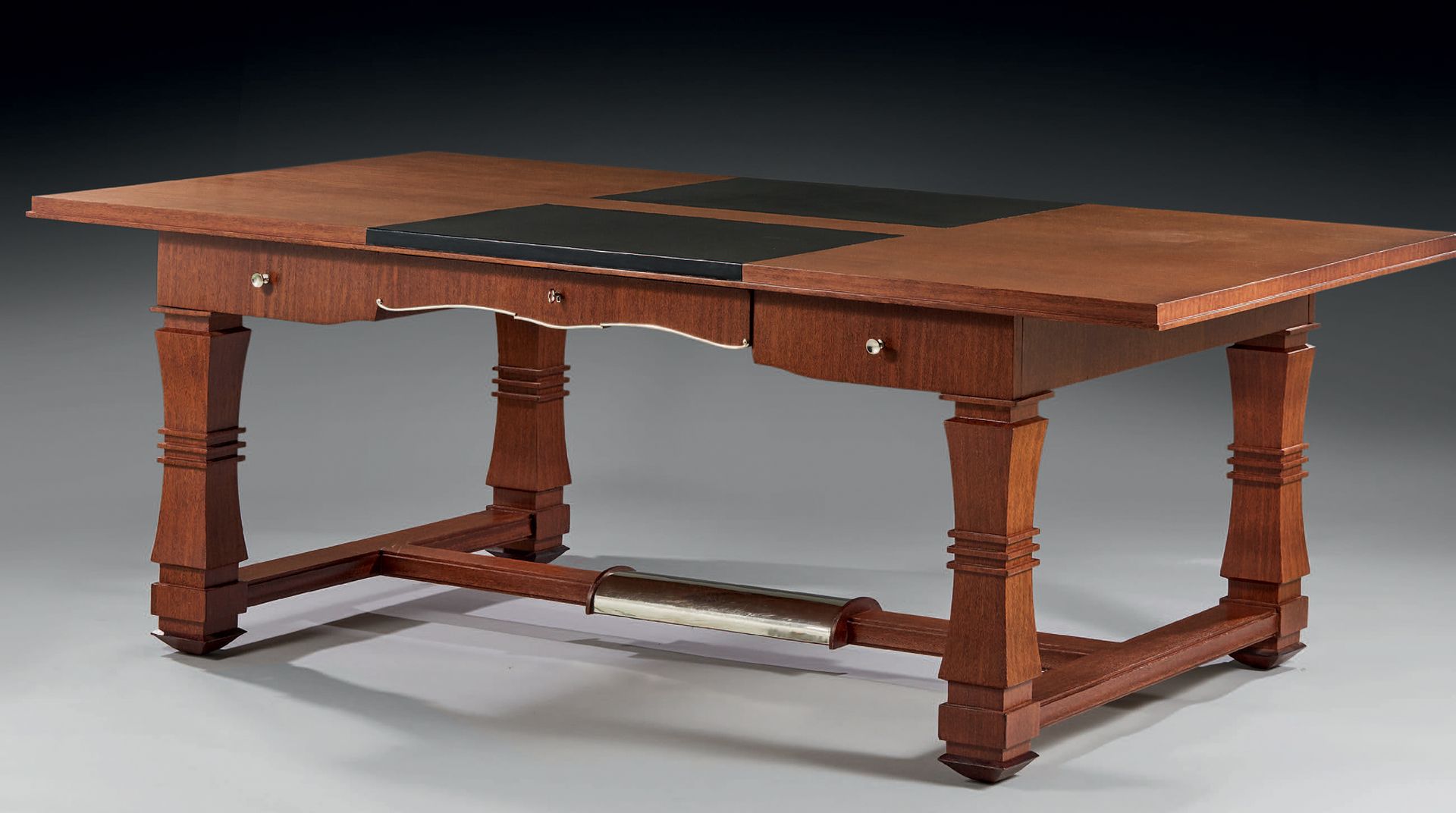 JULES LELEU (1881-1963) 
Mahogany veneered desk with a rectangular top partially&hellip;