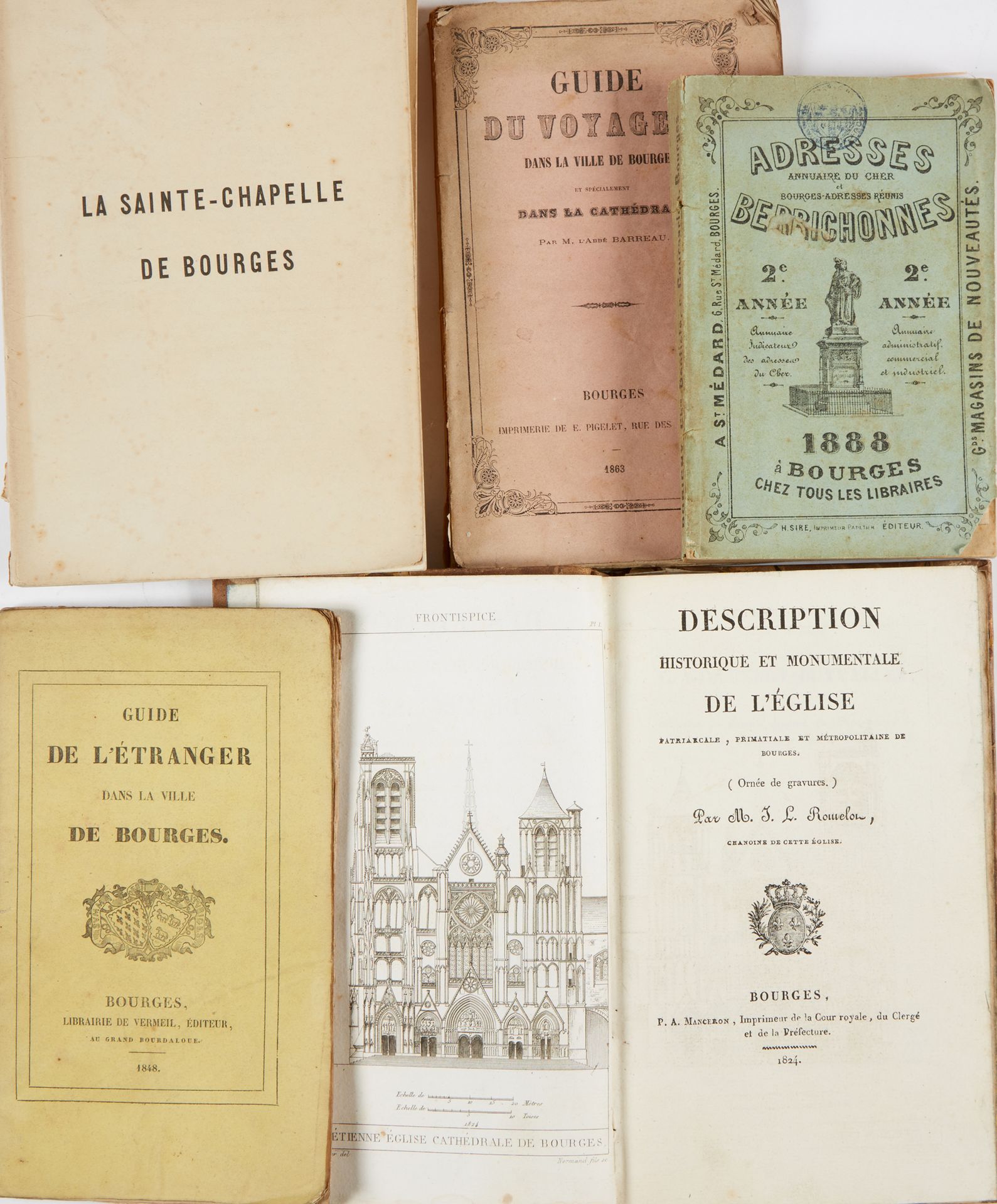 Null 一套6册及图版：
- BOISSOUDY, A. De.布尔日的圣礼拜堂。Bourges, imp. Sire, [1824].2卷8开本。平装本，印&hellip;