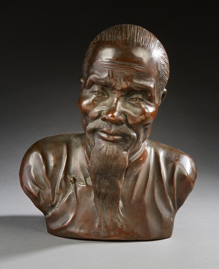VIETNAM Bronzefigur einer männlichen Büste mit Dutt
Ca. 1920/1930
H: 29 cm