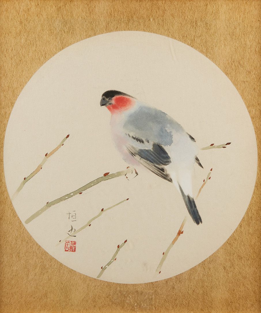 INOUE TSUNEYA (PEINTRE JAPONAIS 1895-1979) 纸上水彩画，表现一只麻雀。有框。
直径：21.5厘米