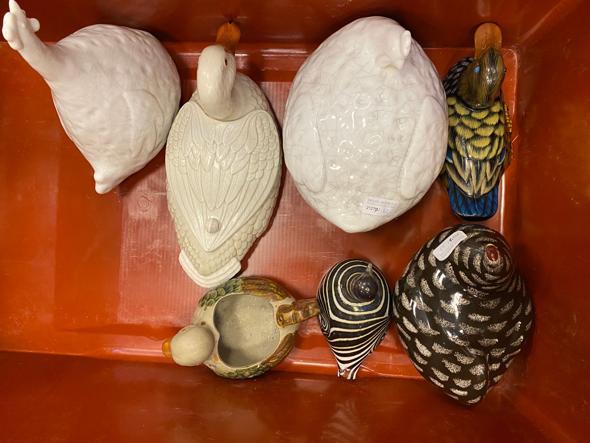 Null Set of poultry and ducks in ceramic.

Various sizes
