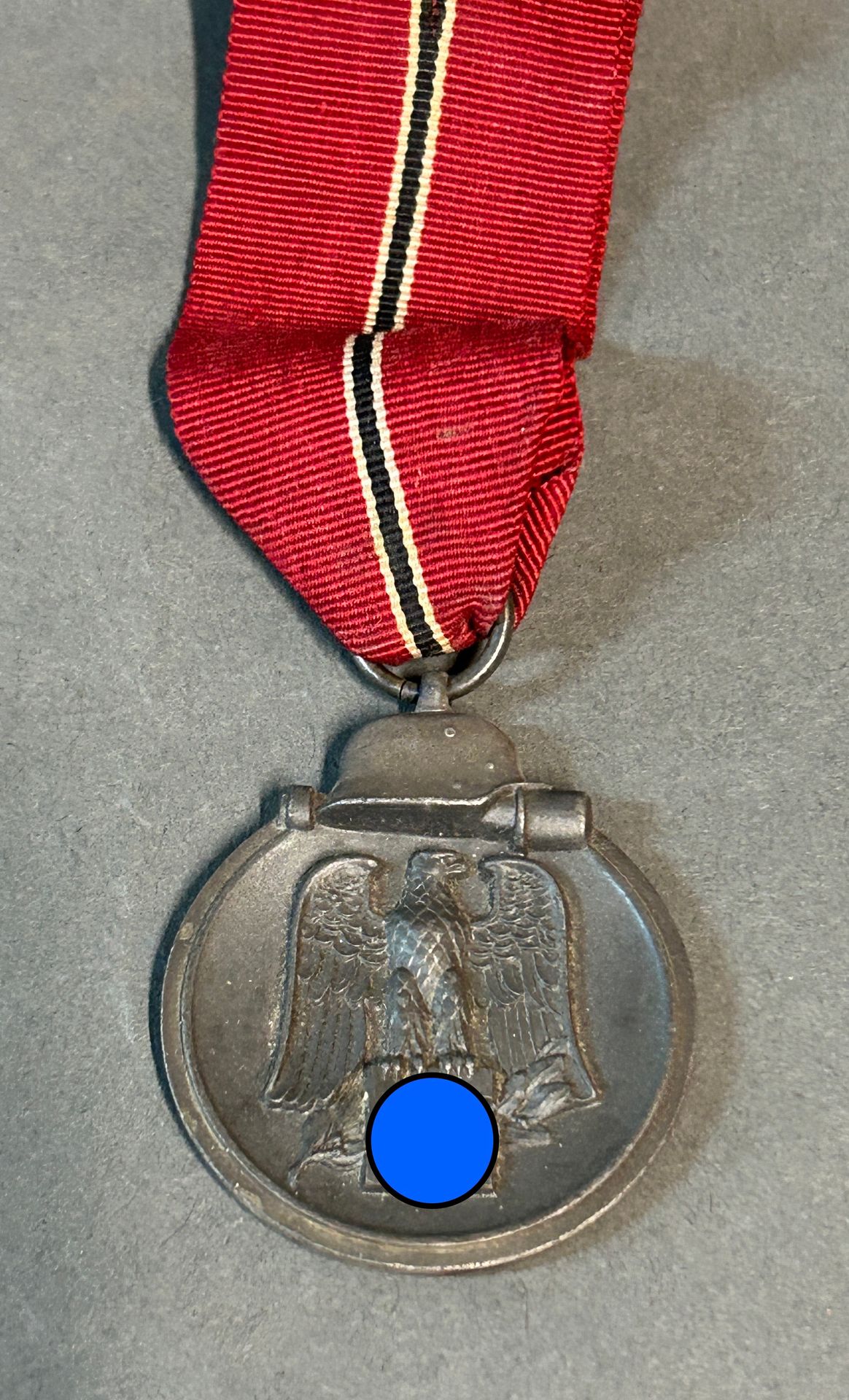 Null Médaille à l’aigle en bronze. Seconde Guerre Mondiale. 

Dimensions : 4 x 3&hellip;