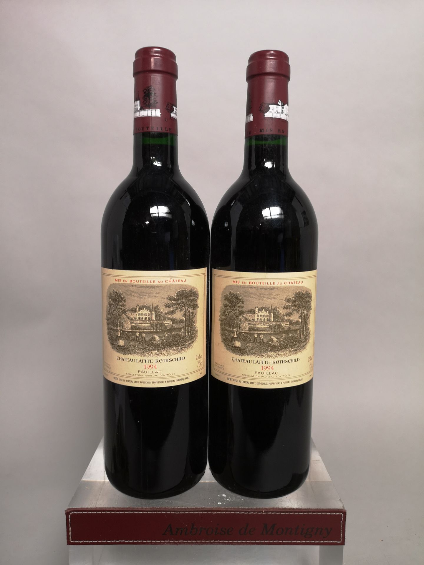 Null 2 bottles Chateau LAFITE ROTHSCHILD 1989